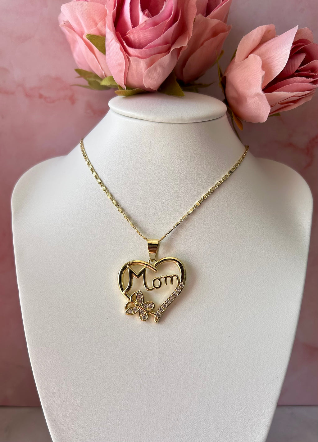 Collar MOM CORAZÓN Oro laminado