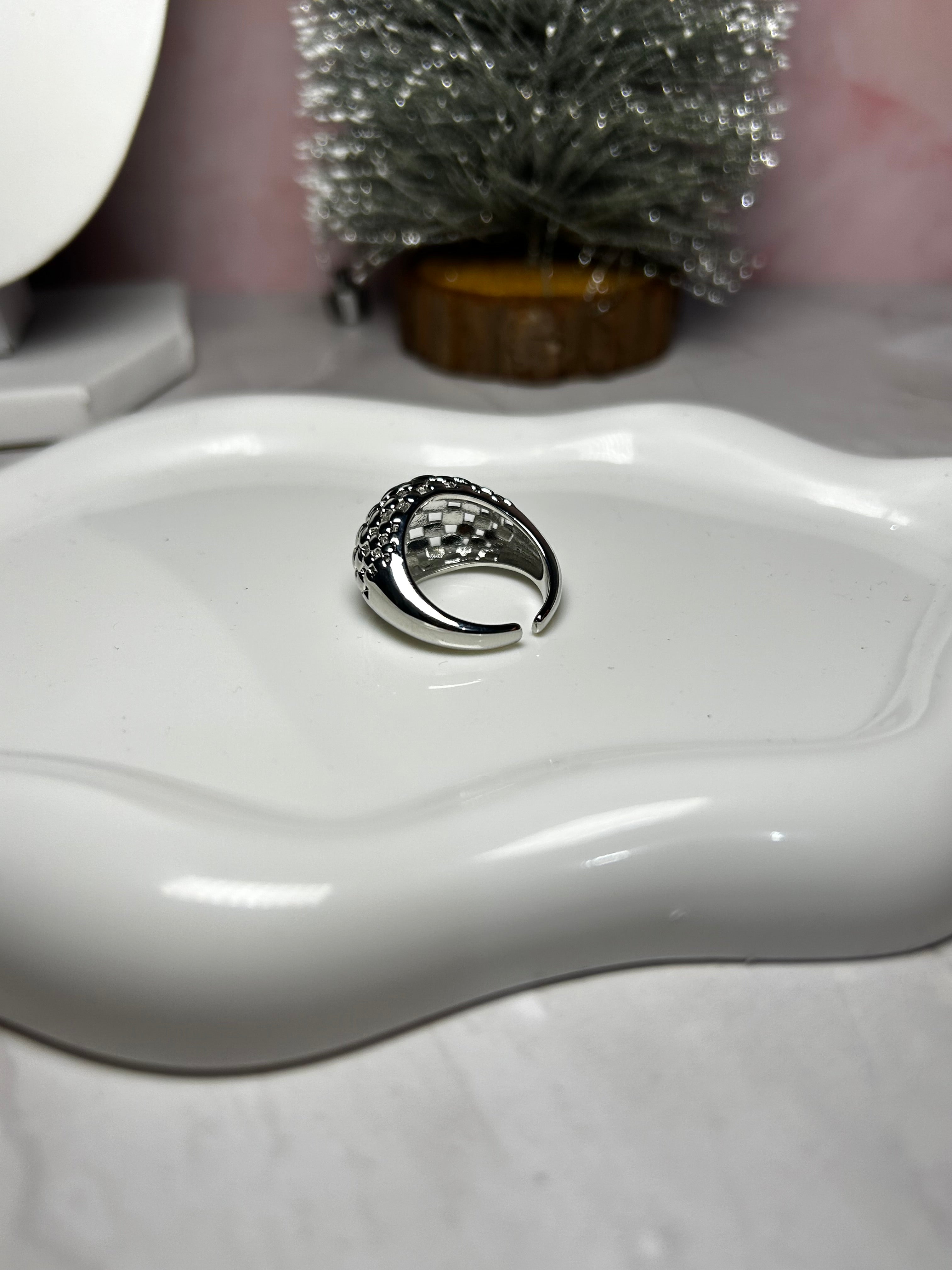 Anillo Scales Dorado o Plateado ✨