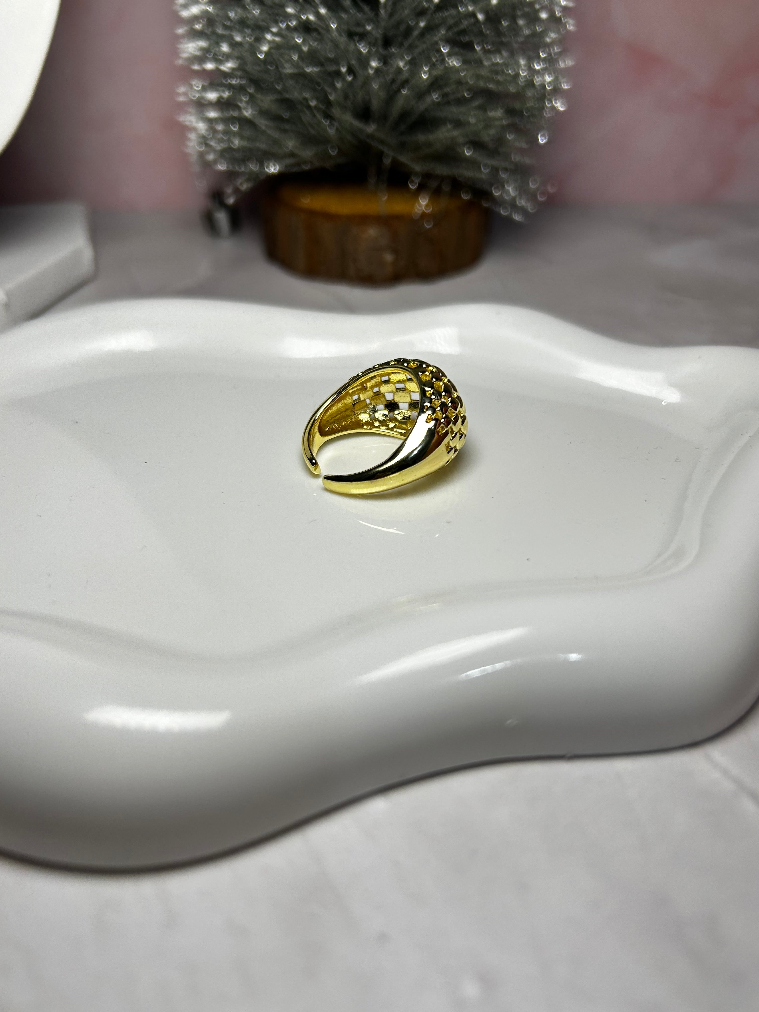 Anillo Scales Dorado o Plateado ✨