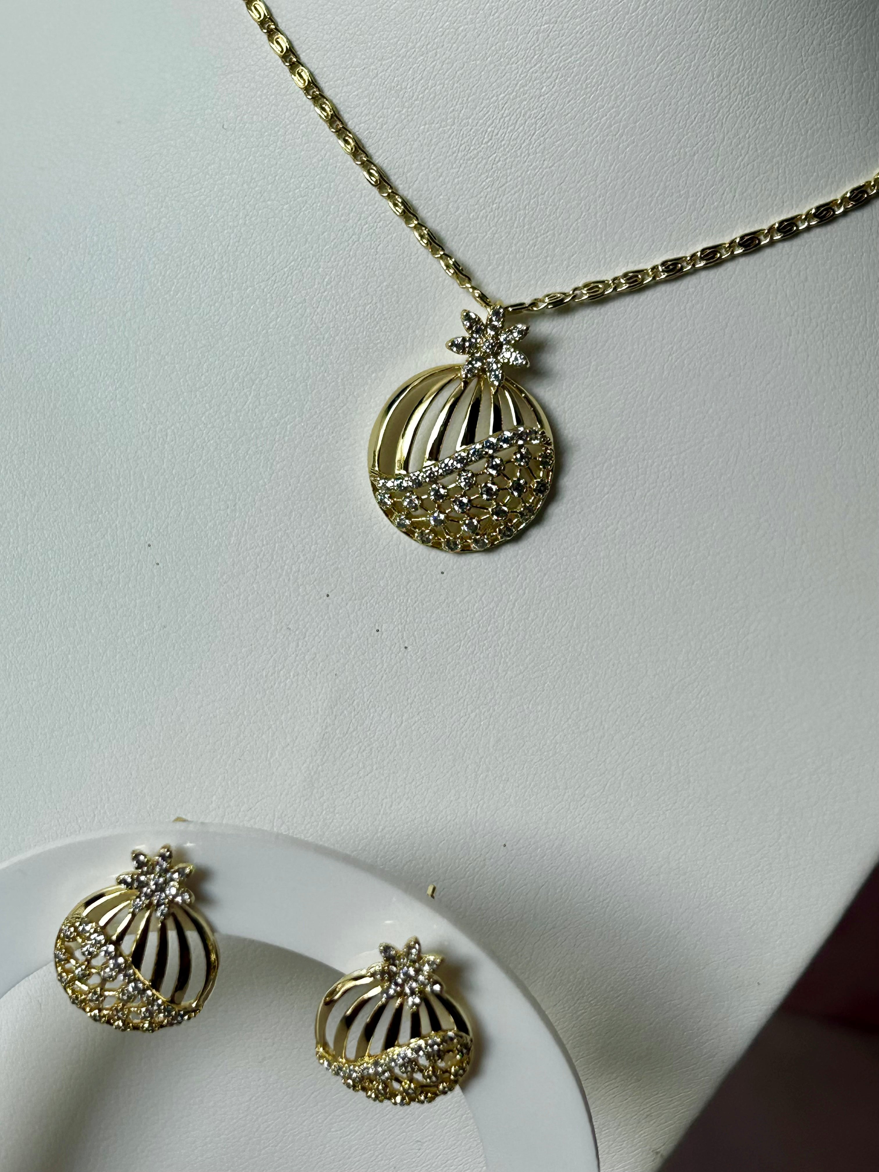 Set Piñaliz Oro laminado
