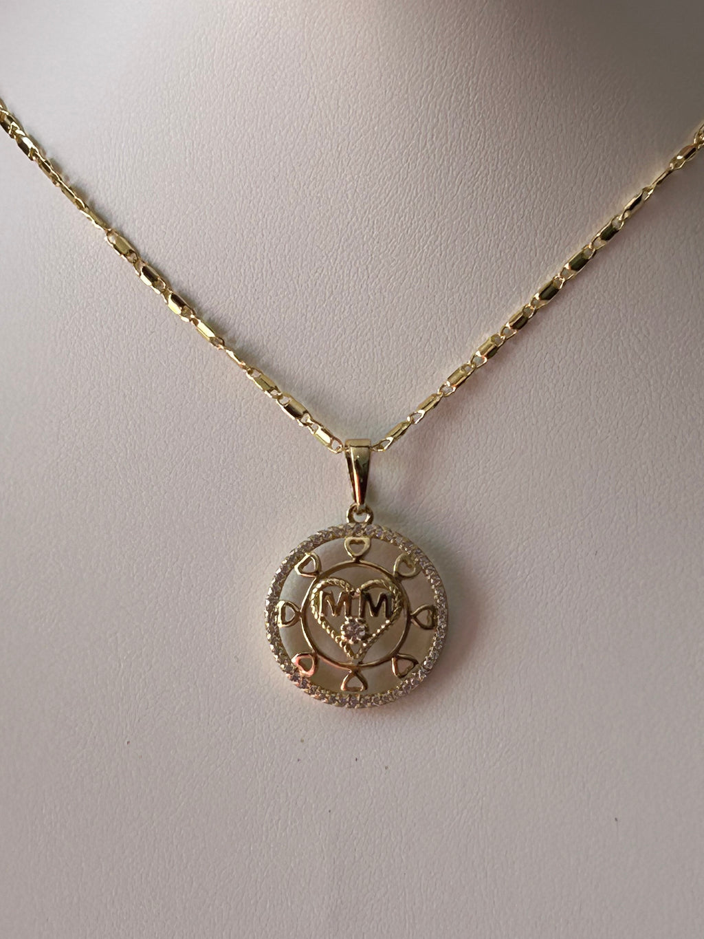 Collar MOM CÍRCULO oro laminado