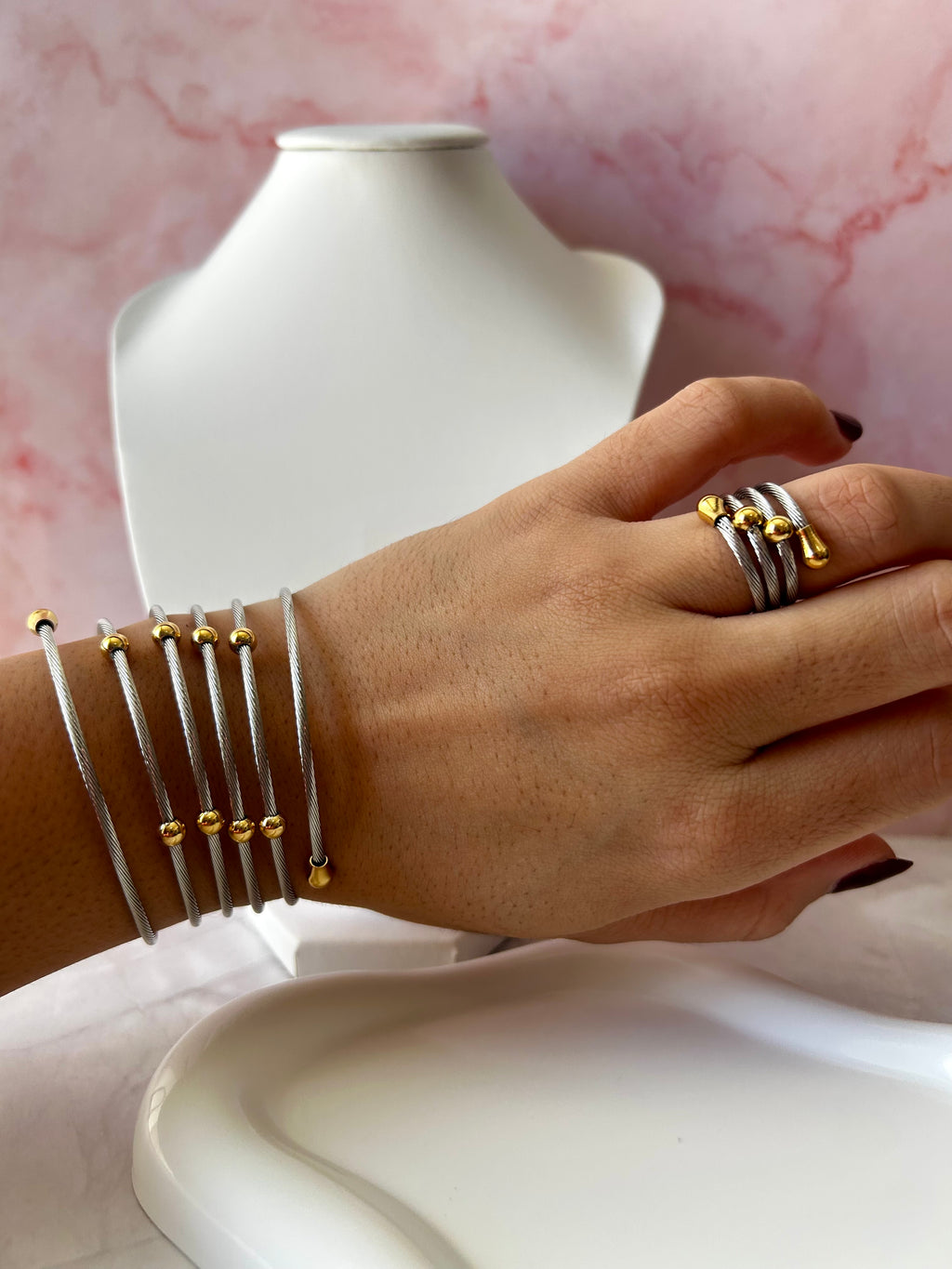 Set Anillo y Brazalete Multicapa Elegance ✨