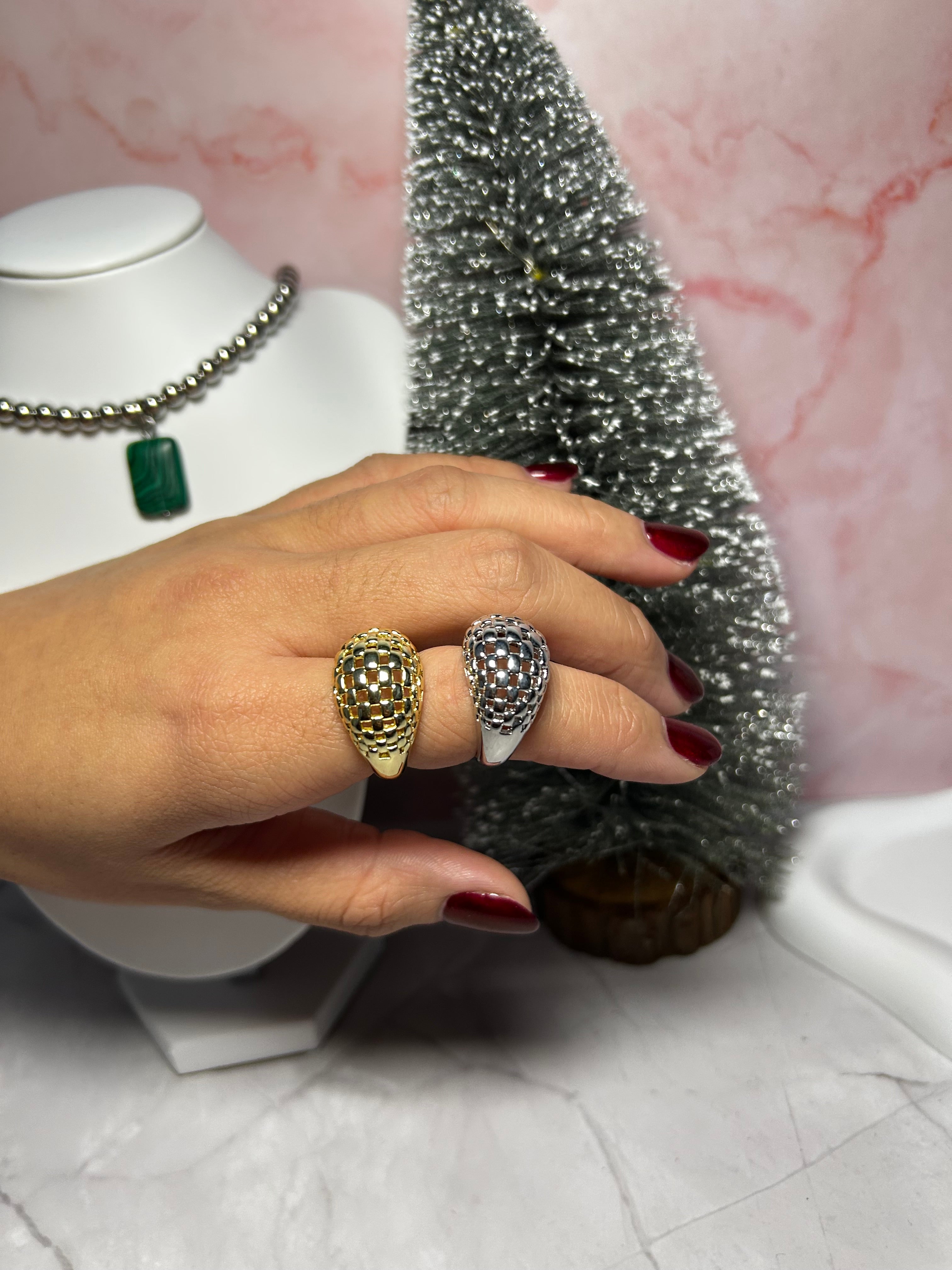 Anillo Scales Dorado o Plateado ✨