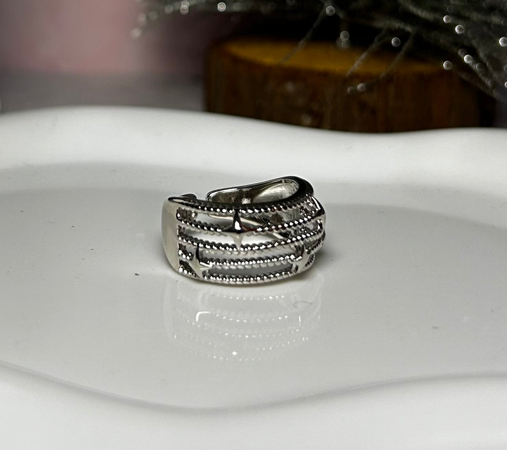 Anillo Luz Serena ✨ Dorado o Plateado