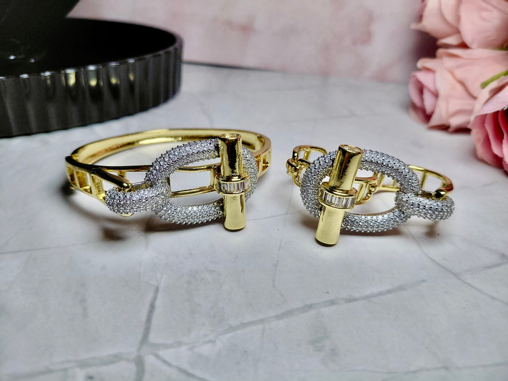 Titán Glow Brazalete y Anillo Doble Dedo