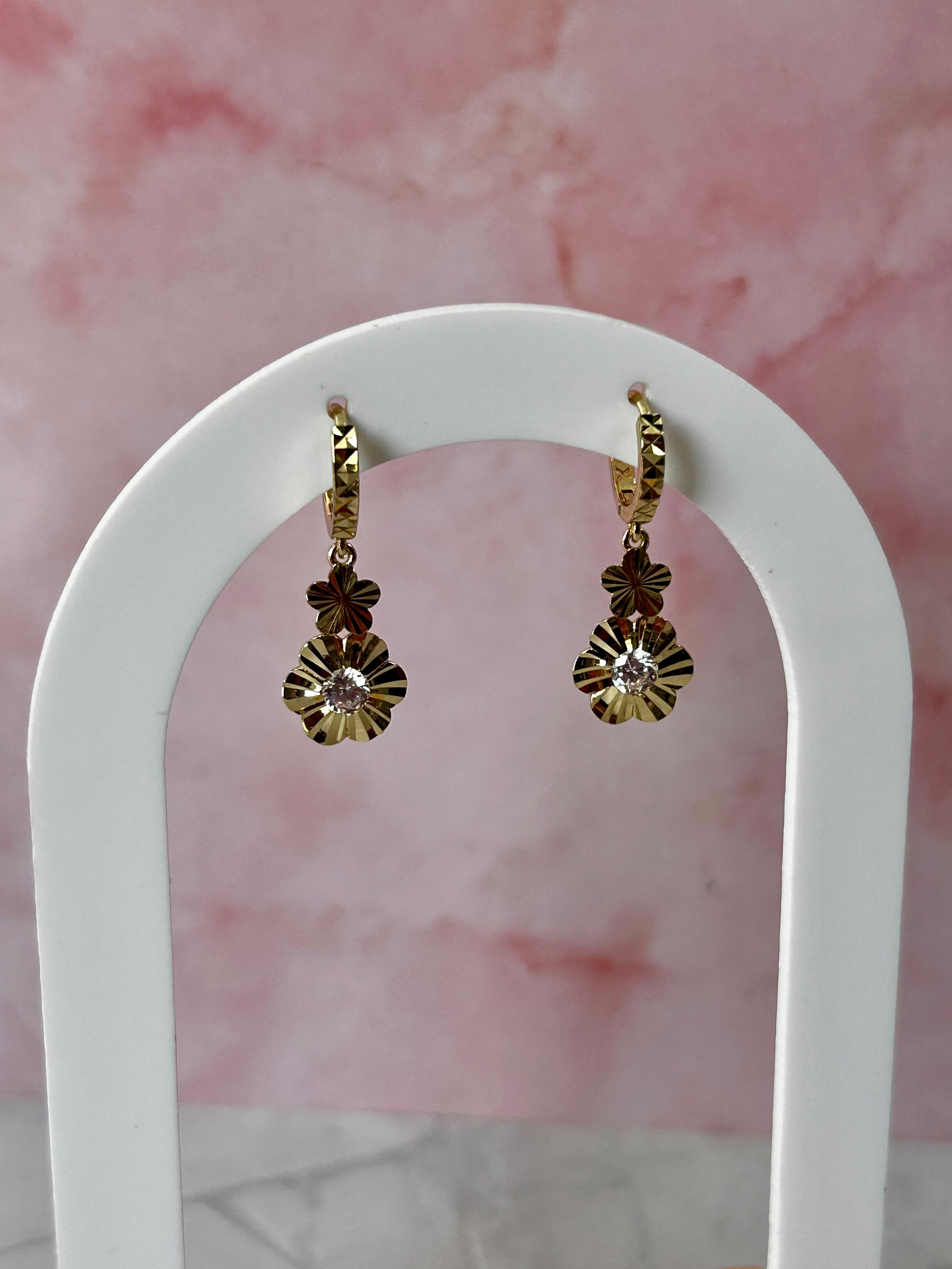 Aretes Argollita Flor