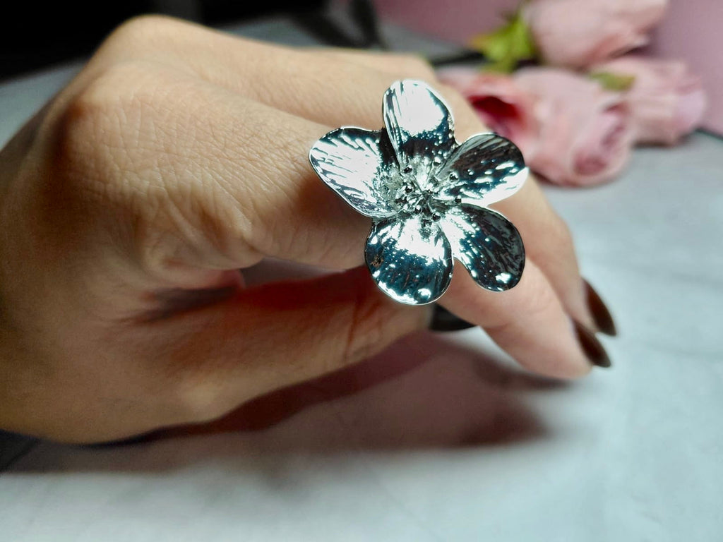 Set Brazalete y Anillo Flores Sólido Plateado ✨
