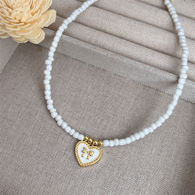 Collar Piedras Blancas Amour