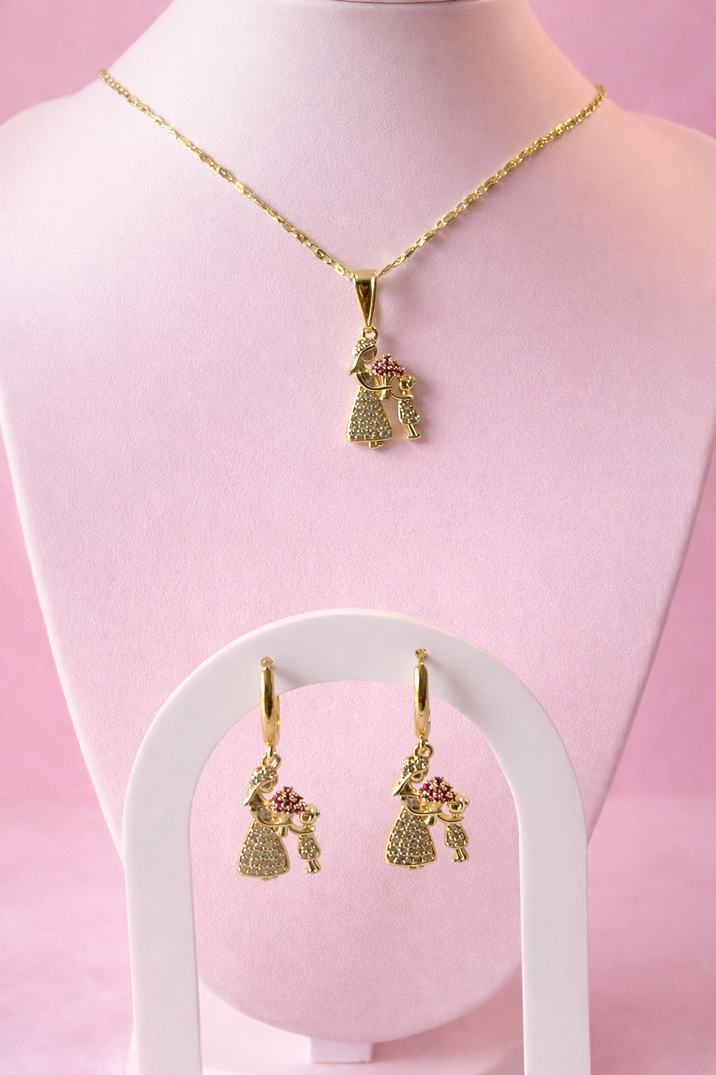 Set Collar y Aretes M❤️M