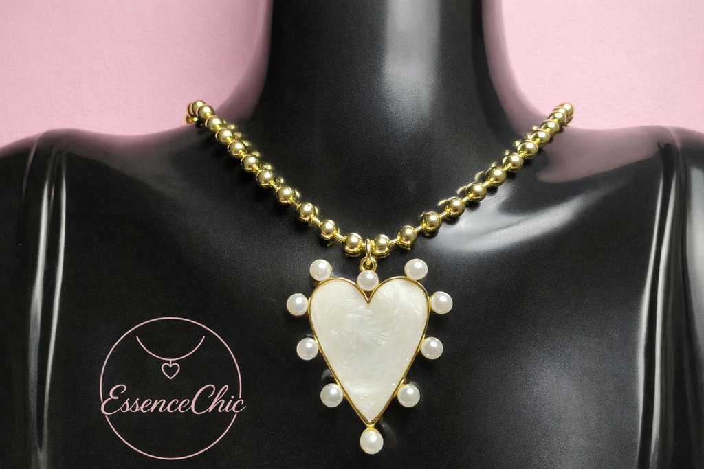 Collar Corazón Perlado ✨