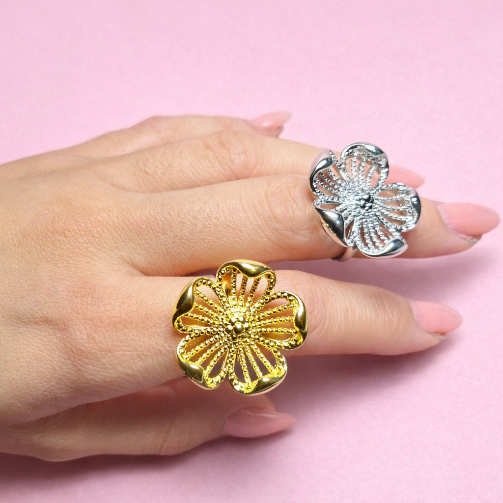 Anillo Flor ✨ Dorado o Plateado