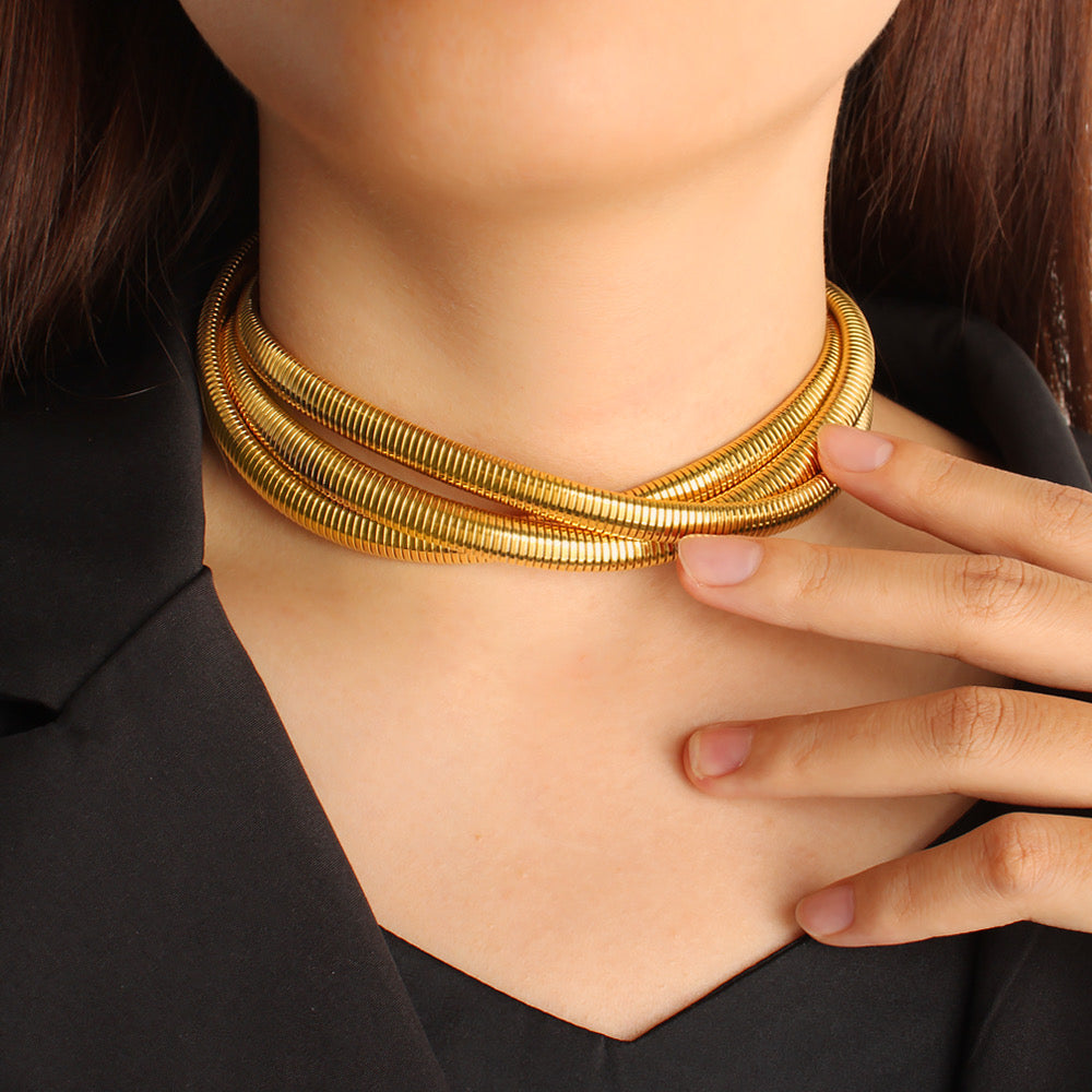 Luxe Coil Chic