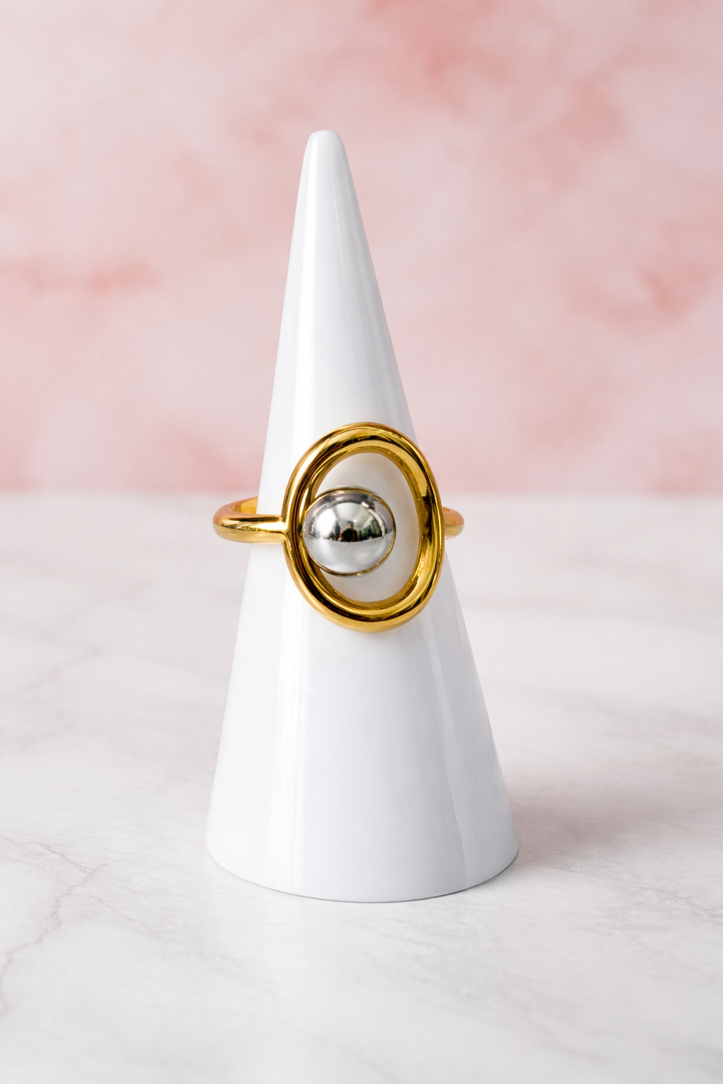 Anillo Elegancia Circular ✨