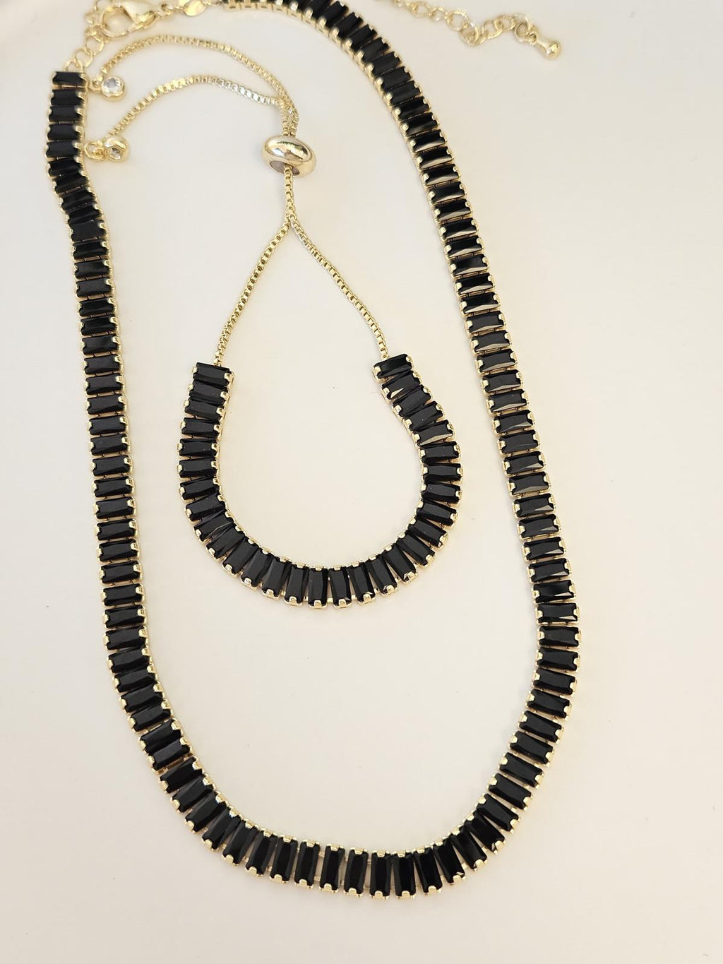 Collar y Brazalete Circon En Negro Tipo Gargantilla Ajustable ✨